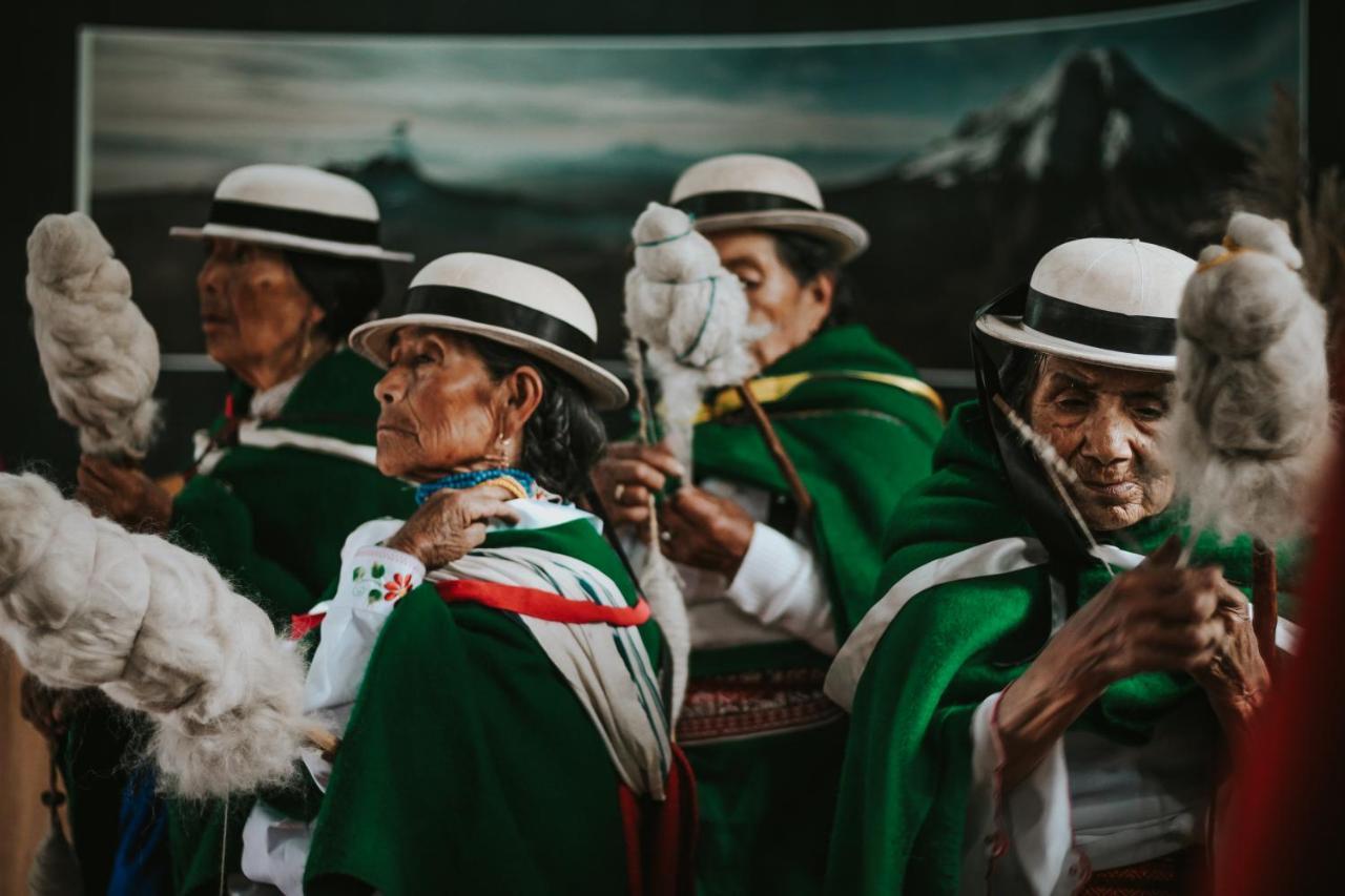 Comunidad La Moya, Calpi リオバンバ エクステリア 写真